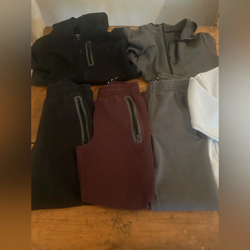Boys size 8 old navy active wear